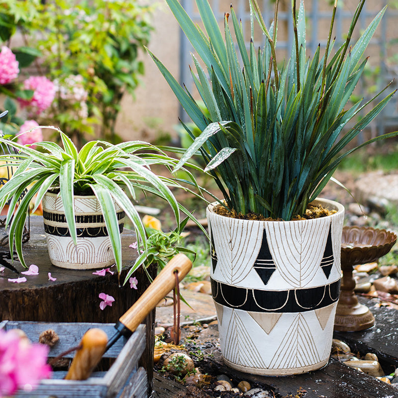 Egyptian Pattern Tall Flower Pot for Garden Decor