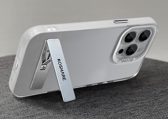 iPhone 7/8 Plus Dual-Layer Shockproof Case with Stand