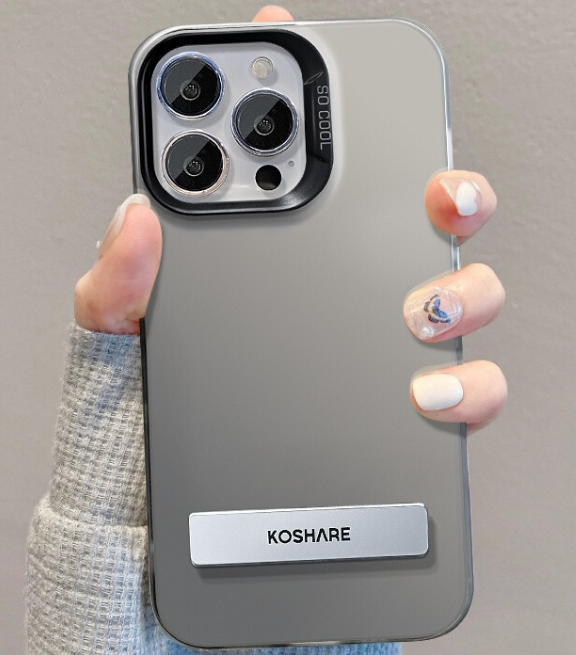 iPhone 7/8 Plus Dual-Layer Shockproof Case with Stand